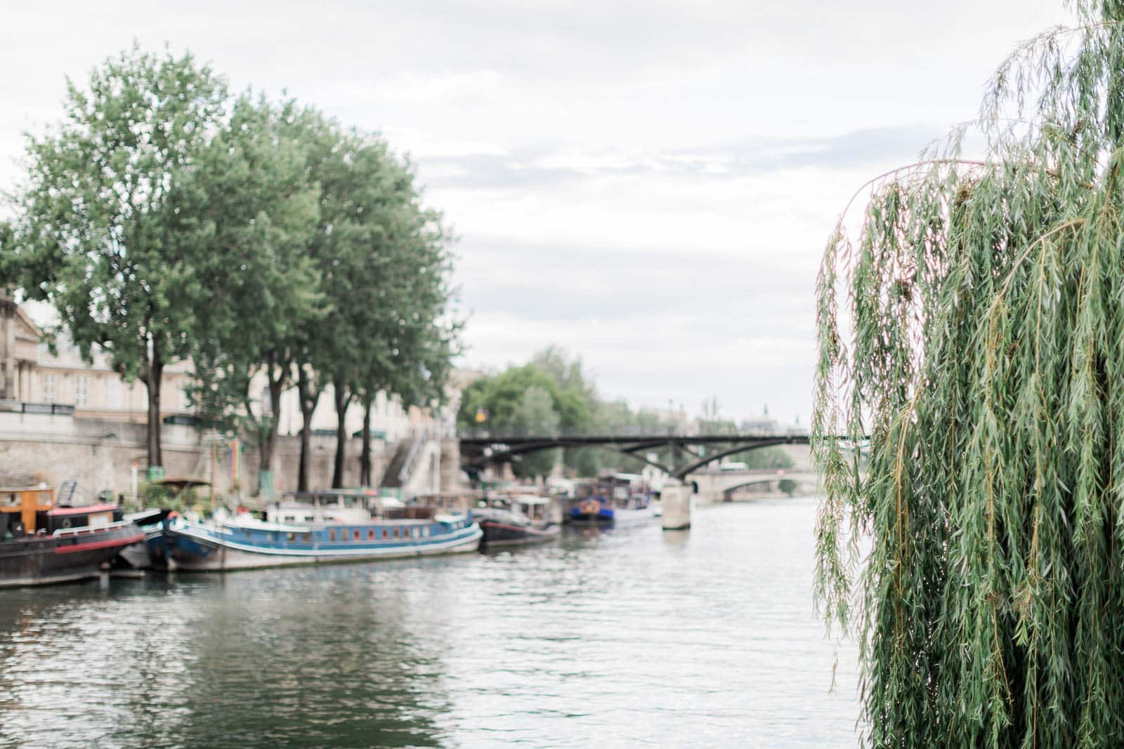 Photo de Mathieu Dété, bord de Seine avec les bateaux