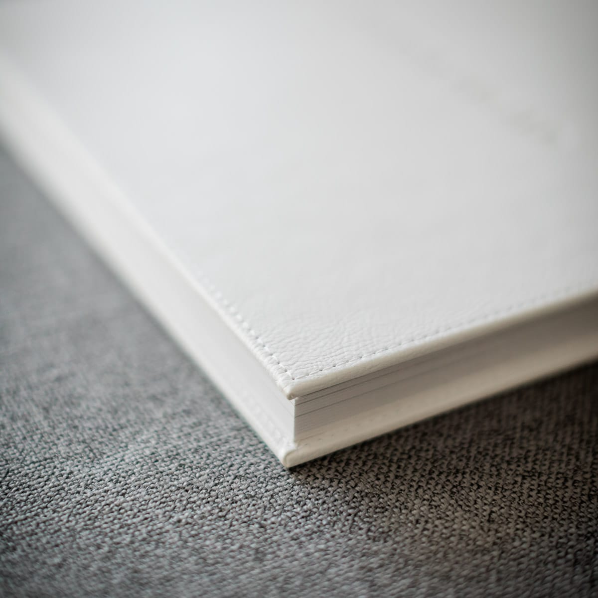 Détail du livre photo packaging