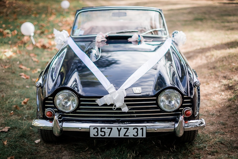 Voiture des mariés - Mathieu Dété Photographe